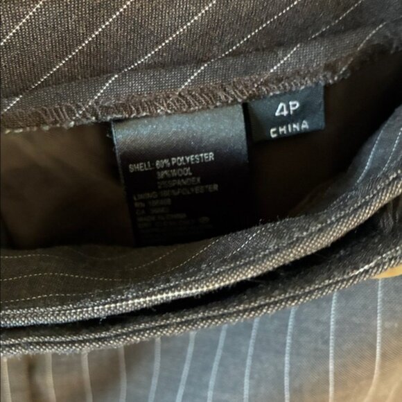 Tahari sz 4P Pinstripe Brown Suit Set euc - Picture 8 of 10